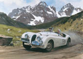 Jaguar XK120 - Classic sports car art print by Graham Turner